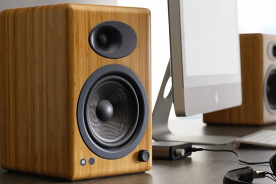 Audio là gì? Bạn đọc cần biết gì khi chọn mua dàn âm thanh audio?