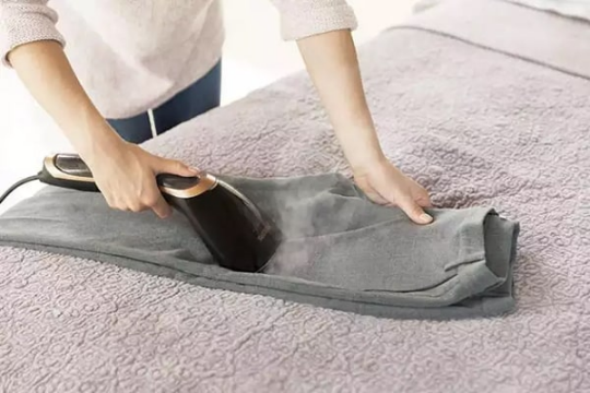 Review top 5 bàn là hơi nước cầm tay được sử dụng phổ biến nhất hiện nay