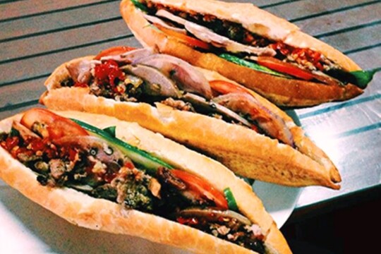 Review Top 5 bánh mì Hội An chất lượng tuyệt hảo đem Hội An về giữa lòng Hà Nội
