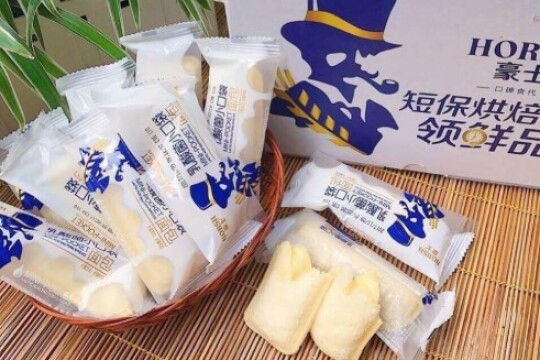 Review top 5 bánh sữa chua thơm ngon, tiện lợi cho bạn và gia đình