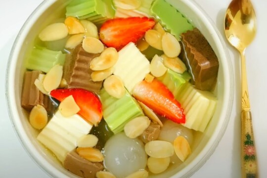 Chè khúc bạch thơm ngon, thanh mát với công thức có 1-0-2