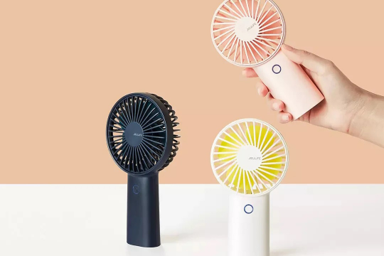 Review top 5 quạt mini cầm tay chính hãng nhỏ gọn tiện lợi