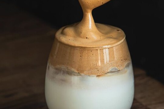 Cùng bạn tìm hiểu cách làm cà phê bọt biển theo kịp xu hướng