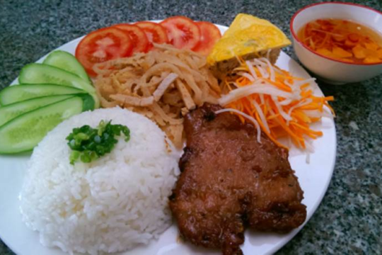 Review Top 5 quán ăn đêm quận 12 dành cho những bạn thích "lượn lờ" đêm khuya