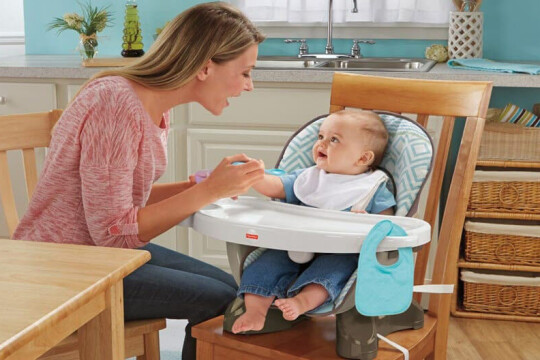 Review Top 5 ghế tập ăn cho bé mẹ nào cũng nên biết