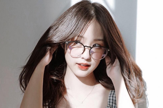 Review top 5 gọng kính bền đẹp, phù hợp mọi khuôn mặt