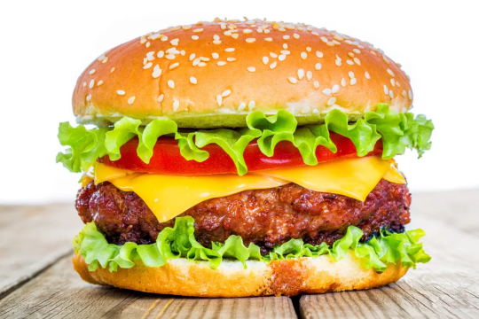 Mách bạn cách làm hamburger cực ngon, chuẩn vị châu Âu mà không cần ra cửa hàng