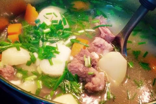 2 Cách nấu canh khoai xương hầm thơm ngon ngay tại nhà