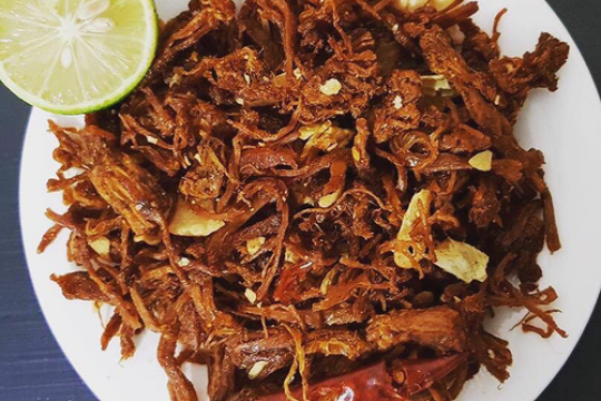 Bật mí bạn cách làm khô heo dai dai và đậm đà khó cưỡng