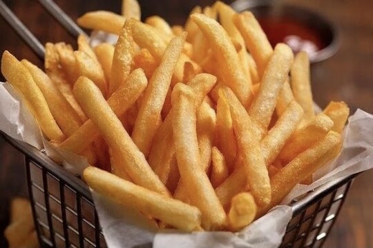 Bật mí cách làm khoai tây chiên giòn rụm và vàng ươm tại nhà cho gia đình