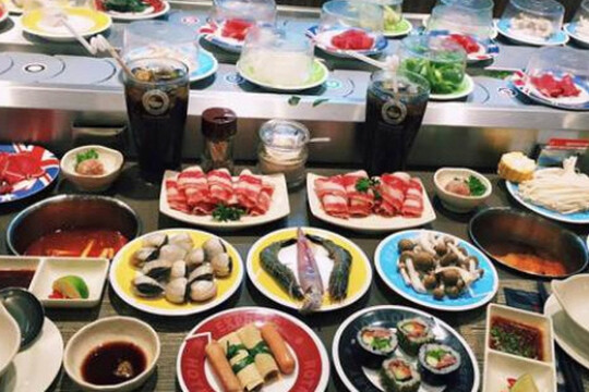 Review Top 5 quán lẩu băng chuyền Sài Gòn có hương vị lẩu hấp dẫn và không thể bỏ qua