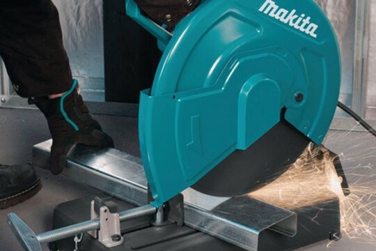 Review Top 5 máy cắt sắt giá rẻ được nhiều AE thợ tin dùng