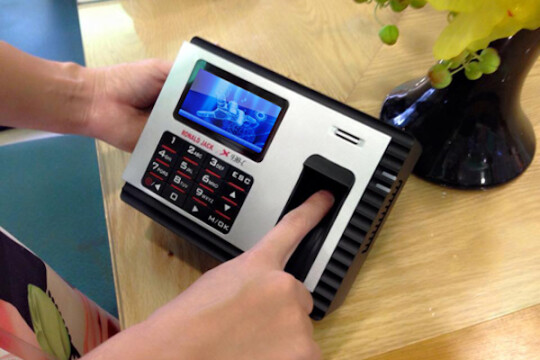 Review Top 5 sản phẩm máy chấm công bằng vân tay chính xác, nhanh chóng