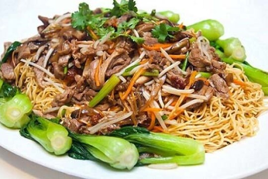 Làm mì xào bò nhanh chóng, đơn giản thay đổi khẩu vị cho cả gia đình