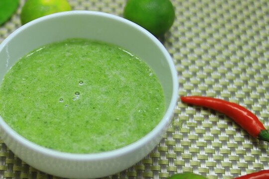 Hé lộ cách làm muối ớt xanh chấm hải sản đúng điệu