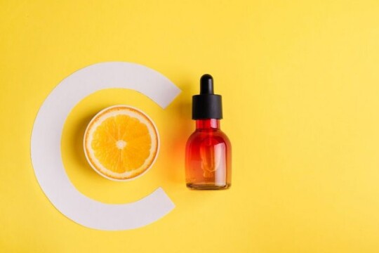 Review Top 5 serum vitamin C dưỡng da hoàn hảo nhất