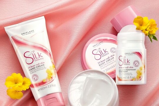 Review Top 5 tuyệt phẩm kem dưỡng da tay đang làm mưa làm gió  trên thị trường