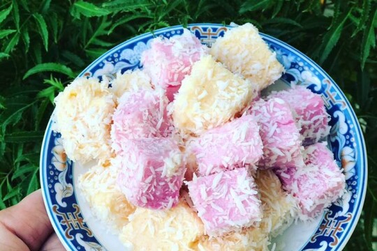 Công thức làm sữa chua dẻo ngon, mềm mịn trong ngày hè