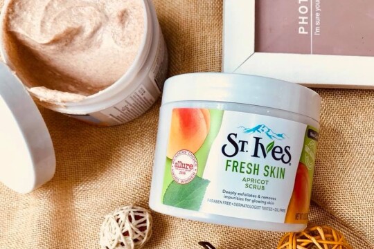 Review top 5 tẩy tế bào chết body giảm mụn lưng và dưỡng ẩm tốt cho da