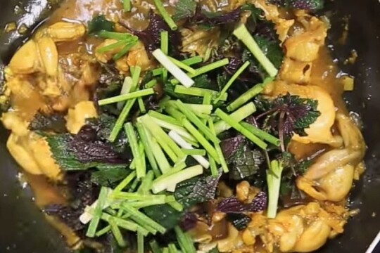 Cách làm ếch xào lá lốt đậm đà hương vị quê hương