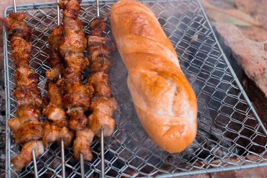 Hướng dẫn cách làm gỏi cuốn tôm thịt đơn giản mà cực ngon